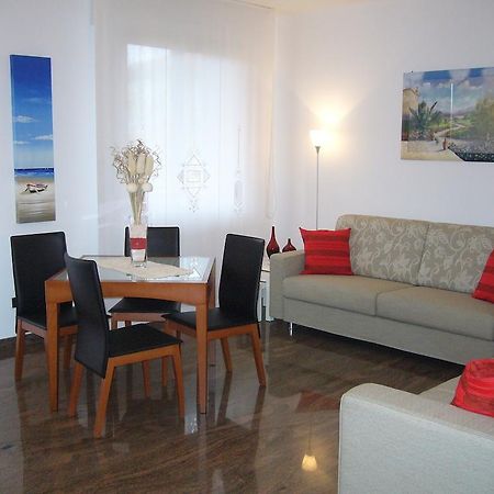 Aparthotel Feeling At Home Castenaso Bagian luar foto