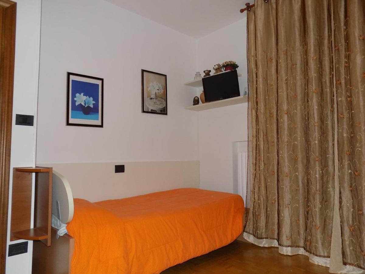 Aparthotel Feeling At Home Castenaso Bagian luar foto