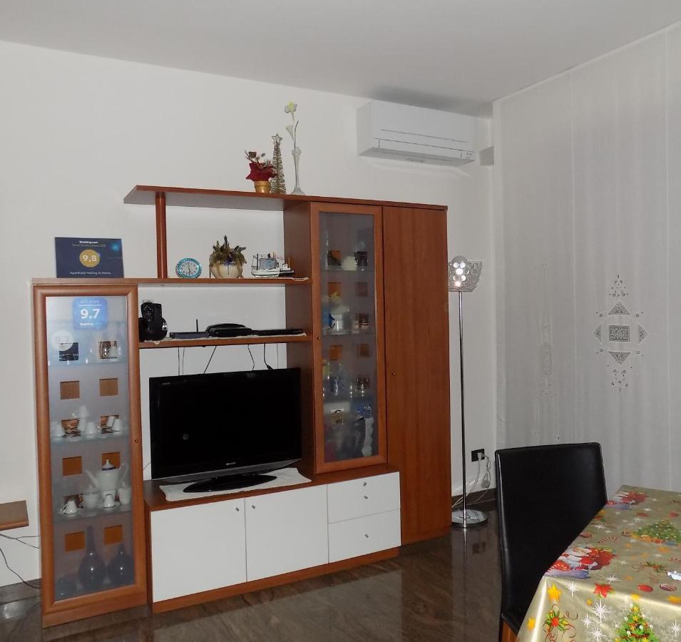 Aparthotel Feeling At Home Castenaso Bagian luar foto